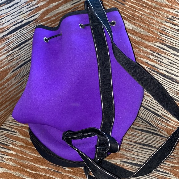 SPEEDO  swim hiking outdoors round backpack main image 2